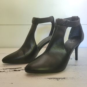 Simply Vera, Vera Wang, Size 7, Black